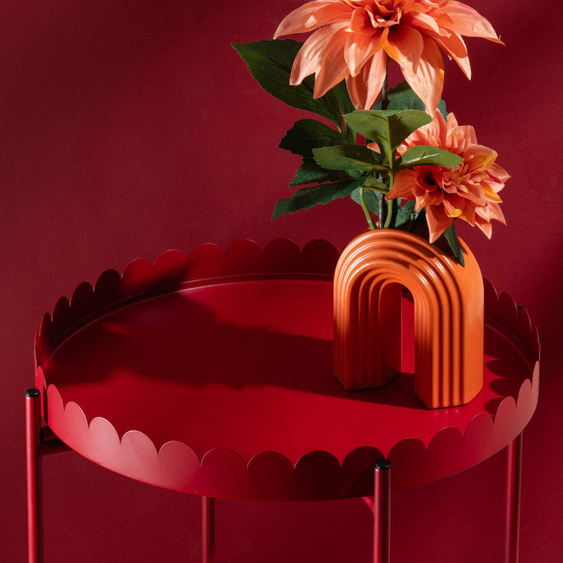 Red Scallop Round Side Table
